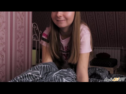 ❤️ Blondie sugit eam BFF est penitus et accipit Cum in ore suo Sex video at la.courseclass.ru